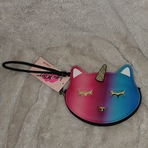 NWT Red and Blue Ombre Caticorn Wristlet